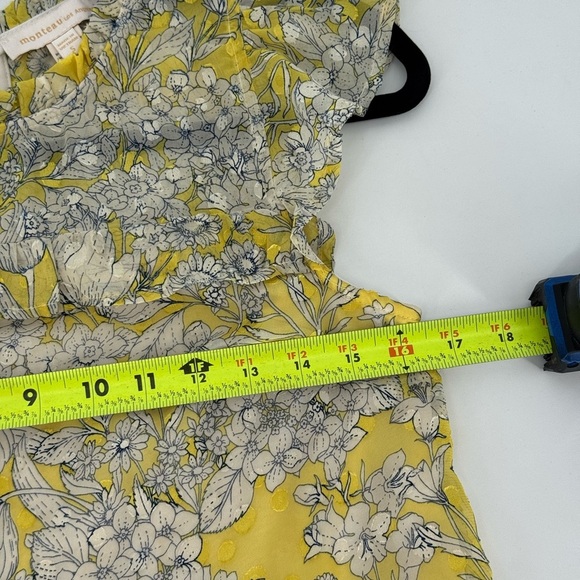 Monteau Los Angeles Chiffon Sleeveless Floral Multi-color Yellow/Black Top - Picture 7 of 13